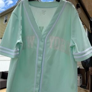 Refuge Athletics Mint Green Jersey Size L